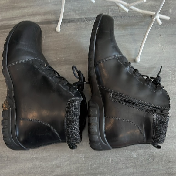 Propet Delaney Women's Leather Black Ankle Boots Size 8 - Picture 6 of 11